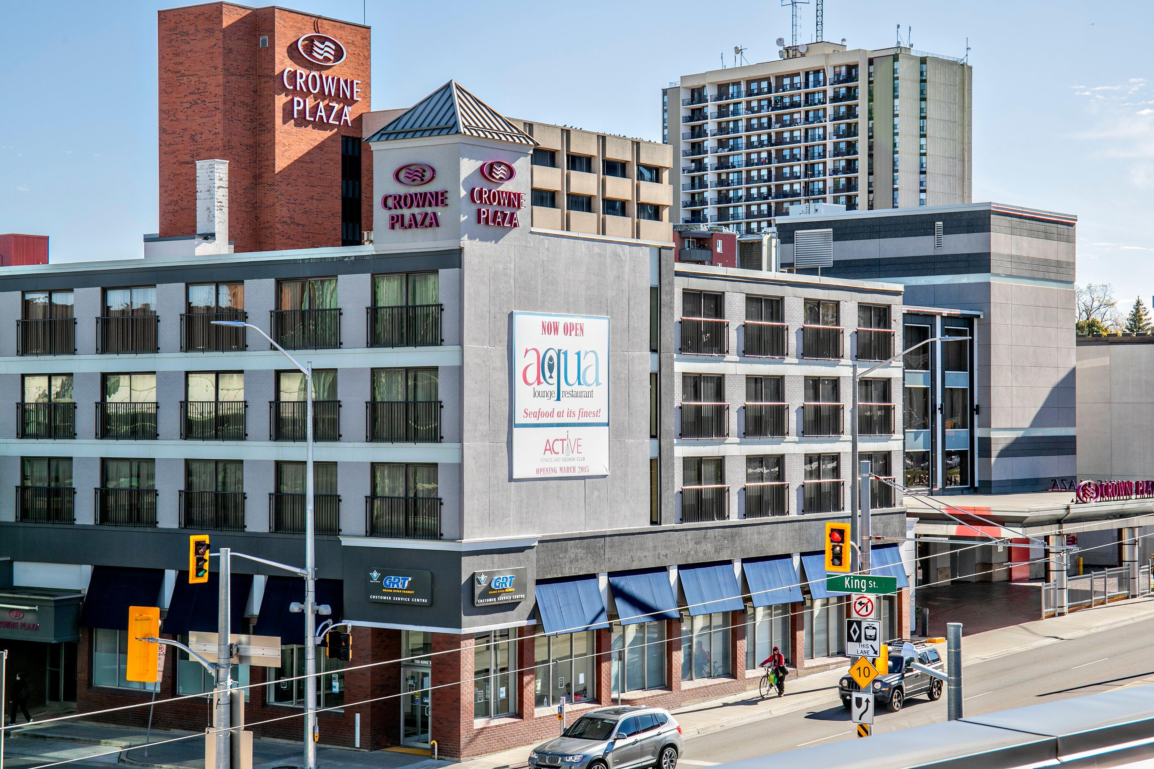 Hotel Crowne Plaza Kitchener-Waterloo By Ihg Exterior foto
