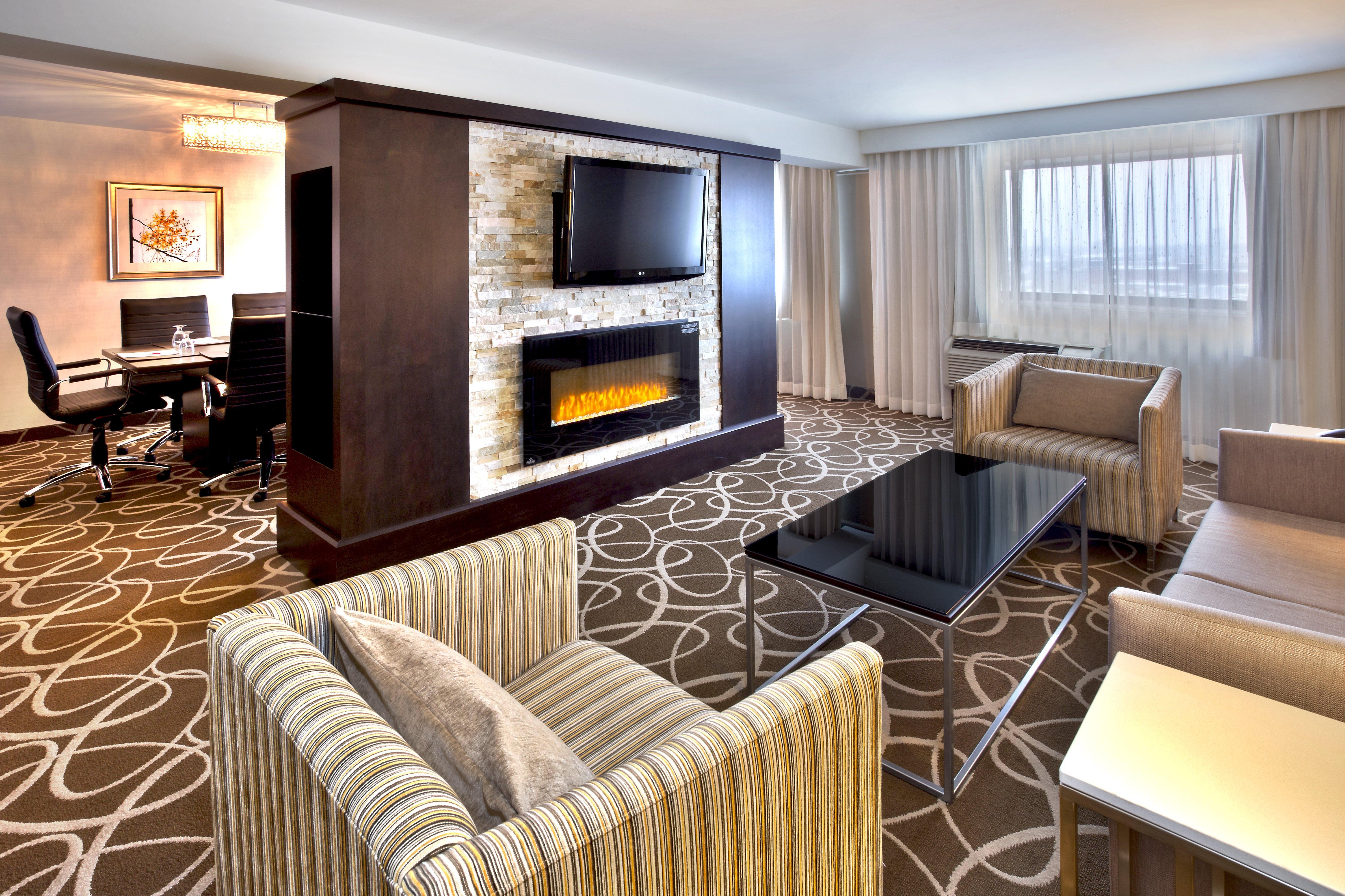 Hotel Crowne Plaza Kitchener-Waterloo By Ihg Exterior foto