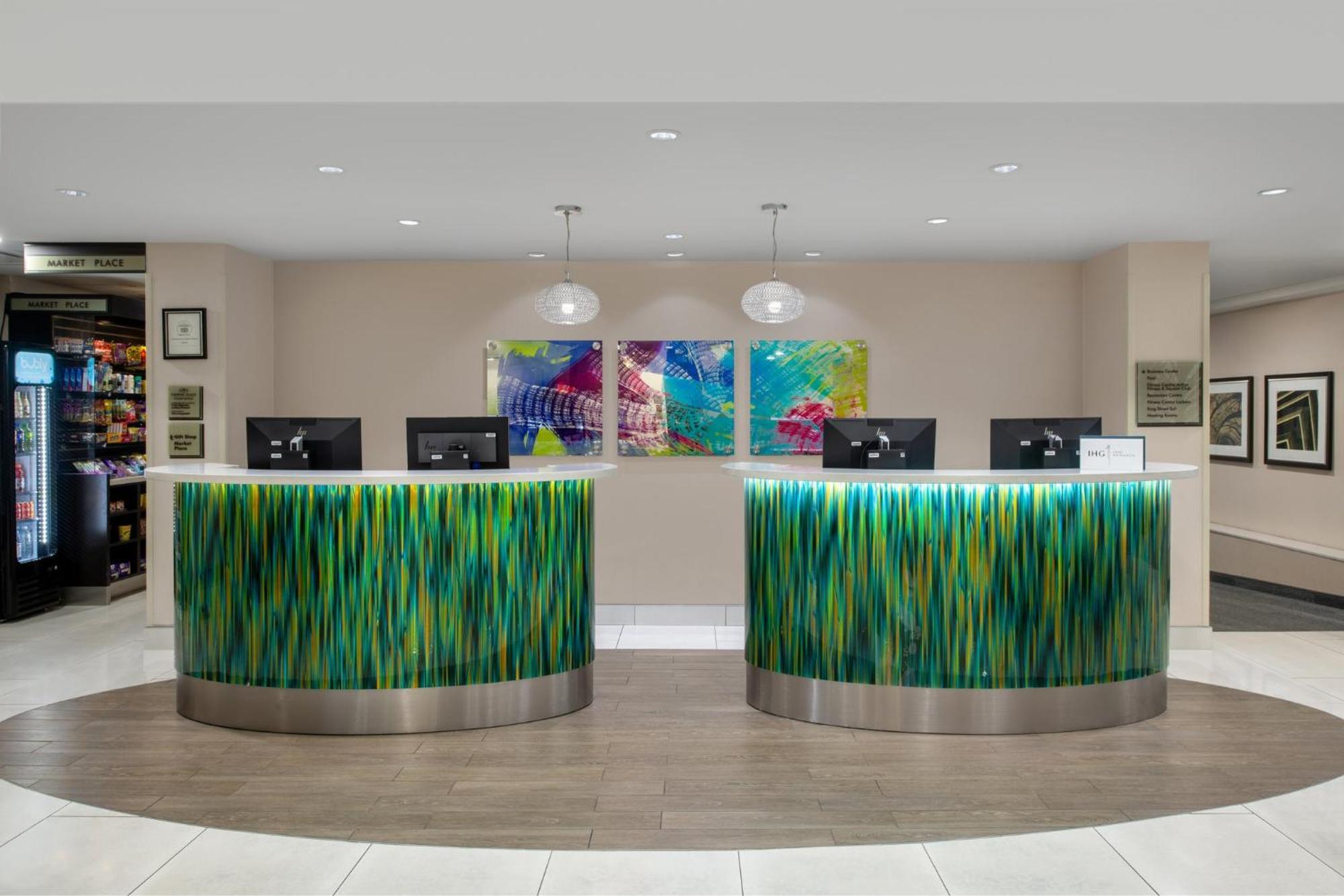 Hotel Crowne Plaza Kitchener-Waterloo By Ihg Exterior foto